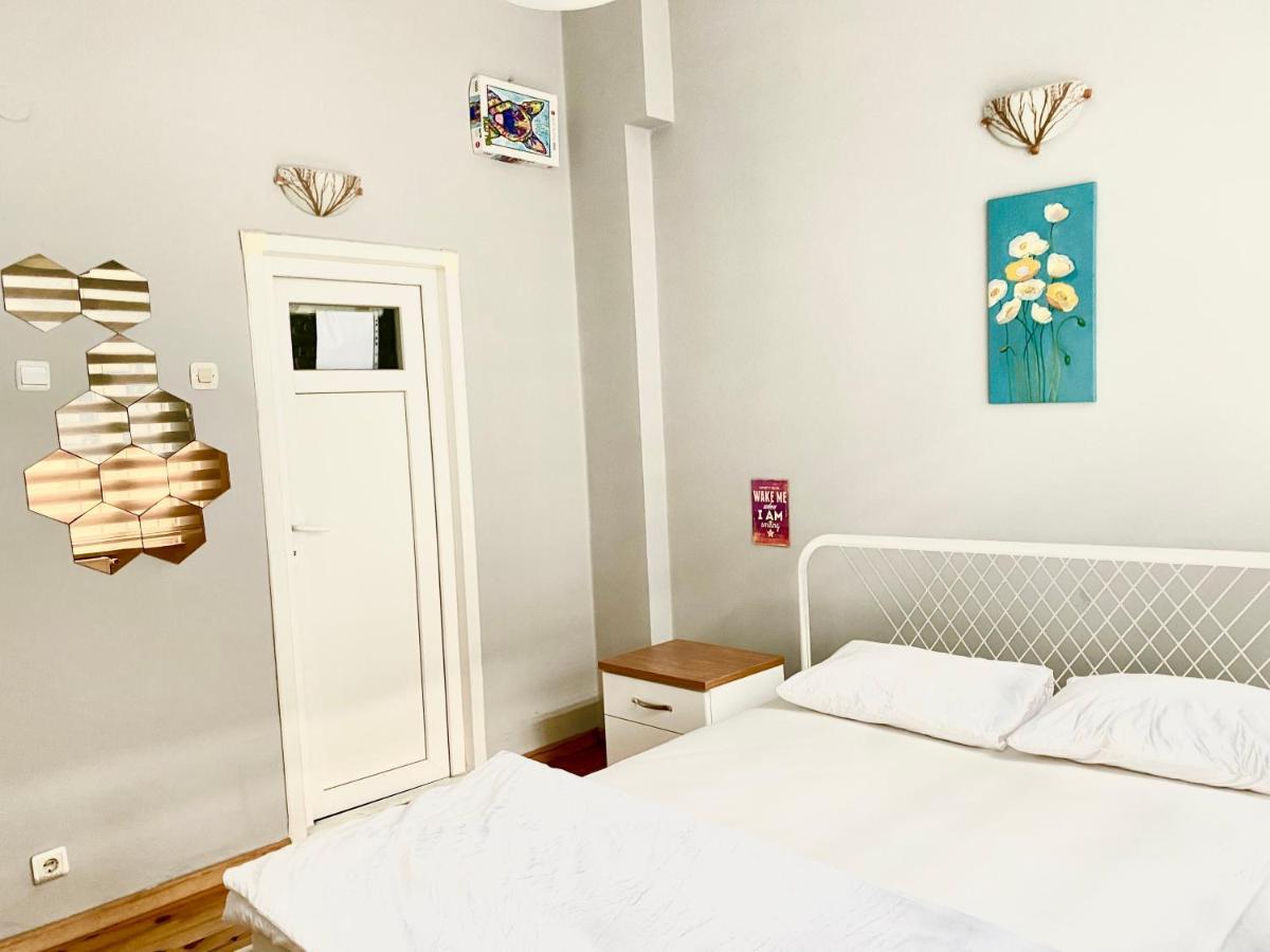 Windrose Hostel Istanbul Exterior foto