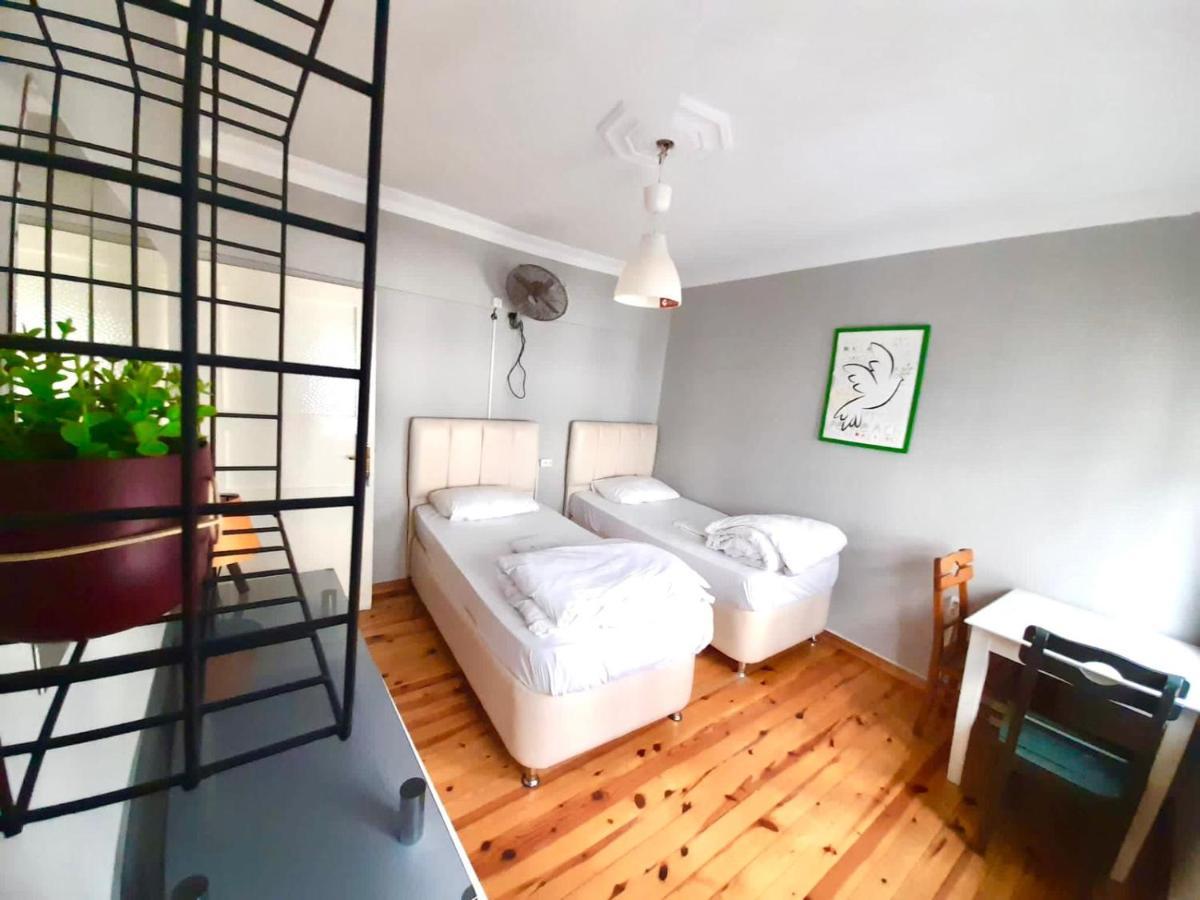Windrose Hostel Istanbul Exterior foto